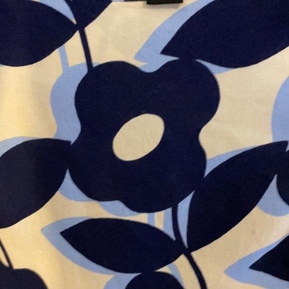 H&M size 8 blue floral crop blouse - Picture 3 of 3